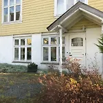 Holmen, Ground Floor * Balestrand