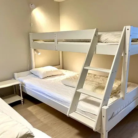 Holmen, Ground Floor * Balestrand