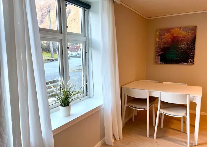 Holmen, Ground Floor
